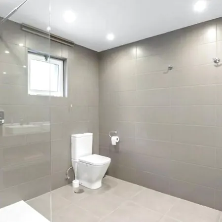 بيت للعطل 5 Bedroom Luxury House Cascais1 *