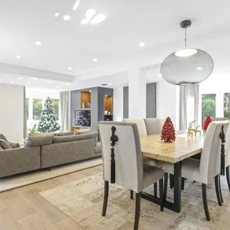 بيت للعطل 5 Bedroom Luxury House Cascais1 كاسكايس