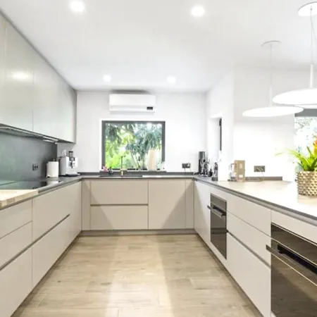 5 Bedroom Luxury House Cascais1 بيت للعطل كاسكايس