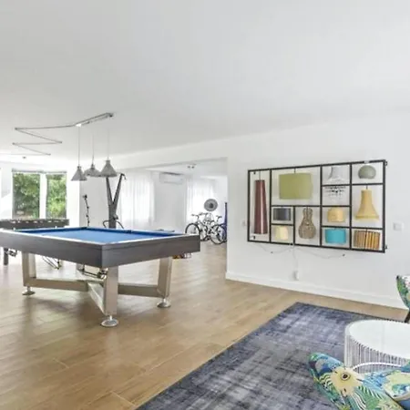 5 Bedroom Luxury House Cascais1 بيت للعطل