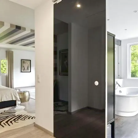 بيت للعطل 5 Bedroom Luxury House Cascais1 كاسكايس
