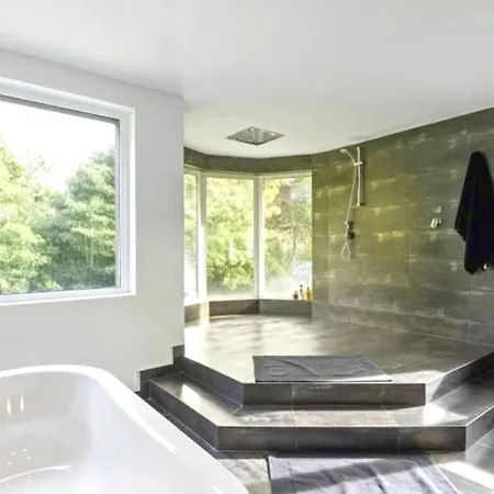 5 Bedroom Luxury House Cascais1 بيت للعطل
